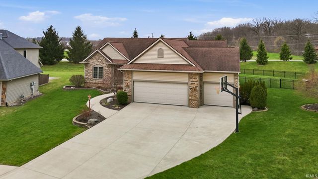 7036 Summerlyn Drive, Fort Wayne, IN 46835