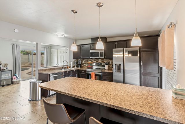 9061 E 39th Street, Tucson, AZ 85730