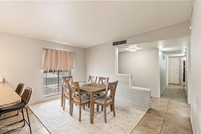 9061 E 39th Street, Tucson, AZ 85730