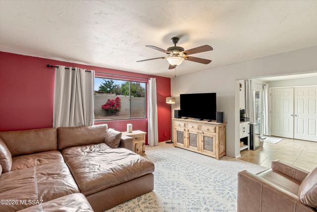 9061 E 39th Street, Tucson, AZ 85730