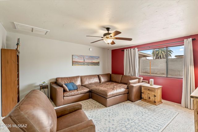 9061 E 39th Street, Tucson, AZ 85730