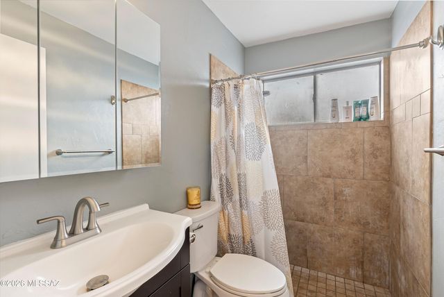 9061 E 39th Street, Tucson, AZ 85730