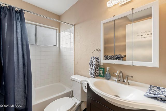 9061 E 39th Street, Tucson, AZ 85730