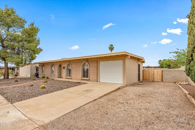 9061 E 39th Street, Tucson, AZ 85730