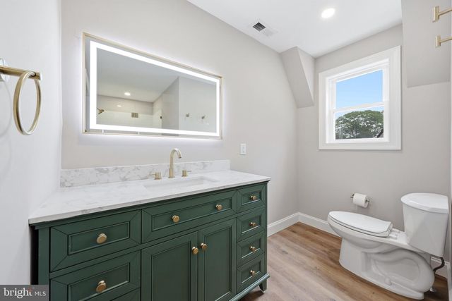 208 PEACH ST, Hammonton, NJ 08037