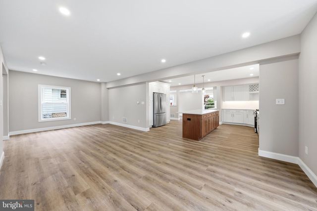208 PEACH ST, Hammonton, NJ 08037