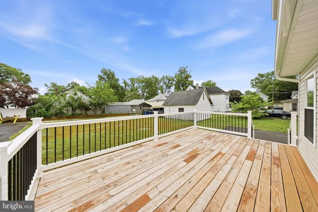 208 PEACH ST, Hammonton, NJ 08037