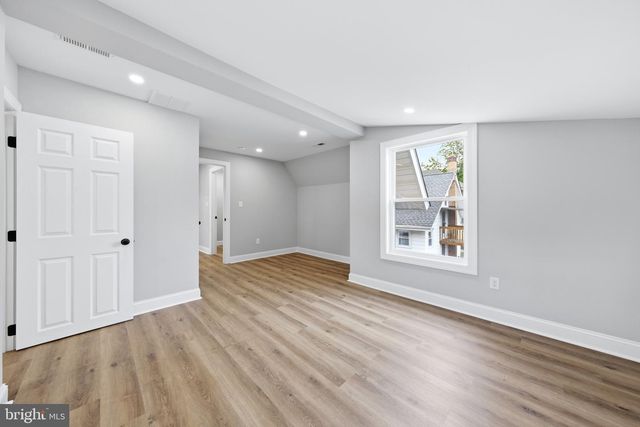 208 PEACH ST, Hammonton, NJ 08037