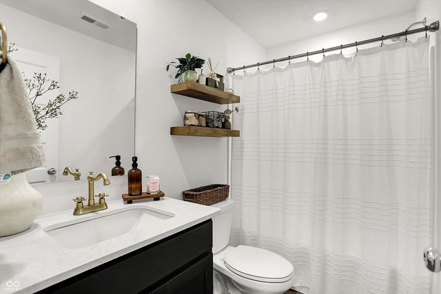 727 Oxford Lane, Danville, IN 46122