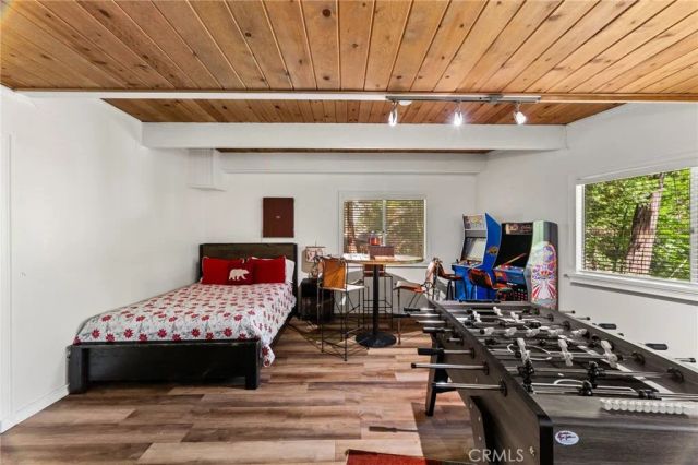 28577 Shenandoah, Lake Arrowhead, CA 92352