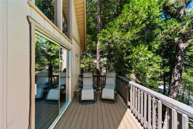 28577 Shenandoah, Lake Arrowhead, CA 92352
