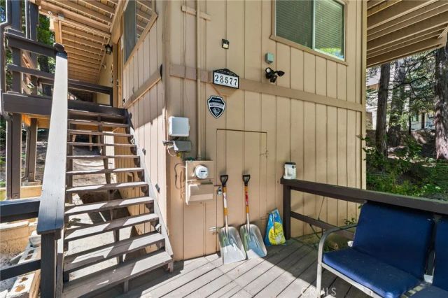 28577 Shenandoah, Lake Arrowhead, CA 92352