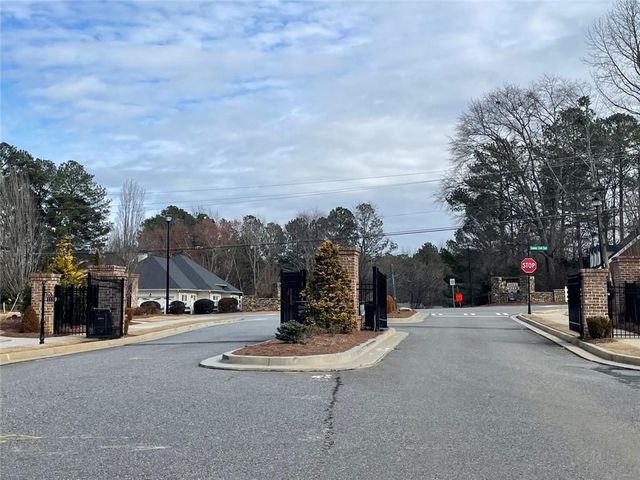 3243 Bartee Walk, Suwanee, GA 30024