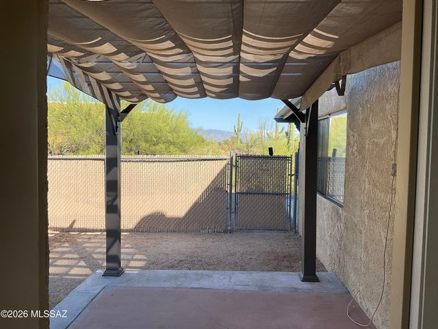 4060 N Swan Road, Tucson, AZ 85718