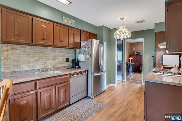 185 Ratzer Road, Wayne, NJ 07470