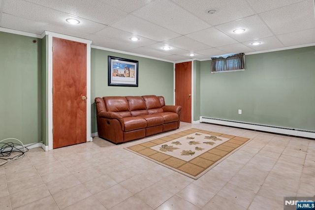 185 Ratzer Road, Wayne, NJ 07470