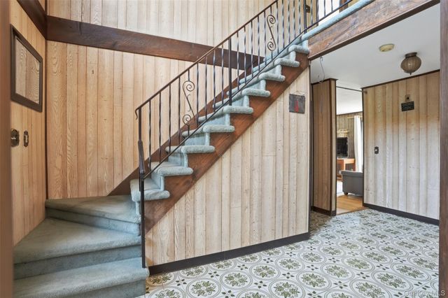 144 Yantz Road, Red Hook, NY 12571