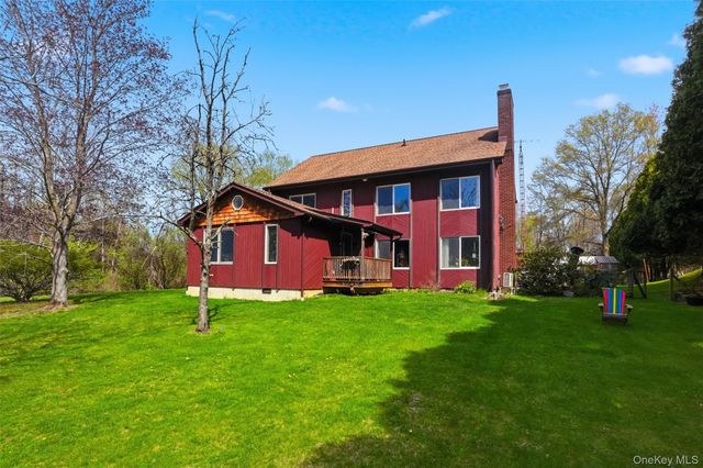 144 Yantz Road, Red Hook, NY 12571