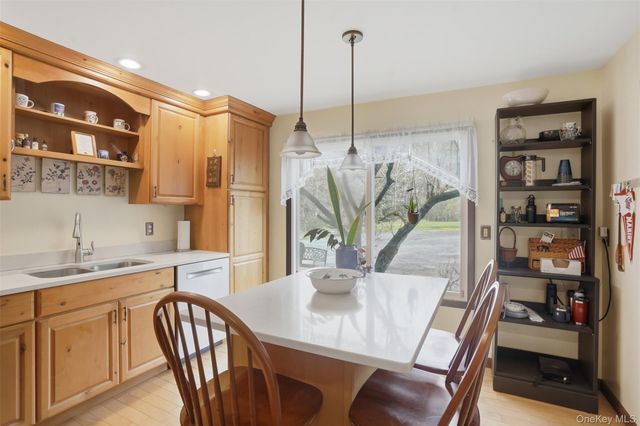 144 Yantz Road, Red Hook, NY 12571