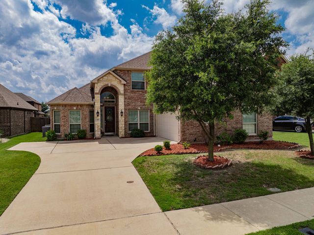 115 Basswood Drive, Red Oak, TX 75154