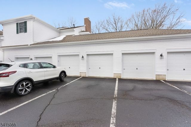 58 Smithfield Ct, Bernards Twp., NJ 07920