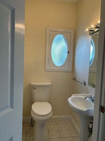 301 Lafayette Street 2, Salem, MA 01970
