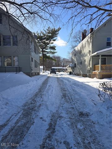 14510 Granger Road, Maple Heights, OH 44137