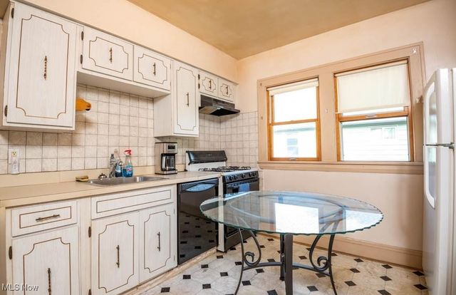 14510 Granger Road, Maple Heights, OH 44137