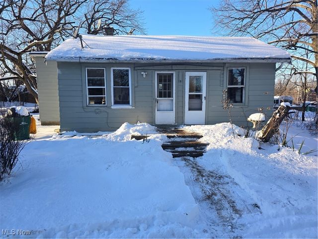 14510 Granger Road, Maple Heights, OH 44137