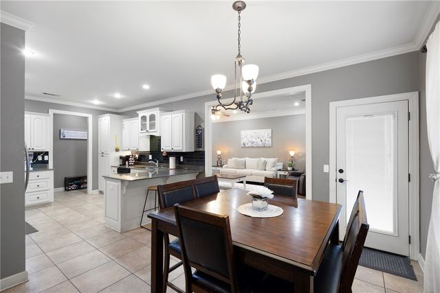 68 Larkspur Court, Russellville, AR 72802