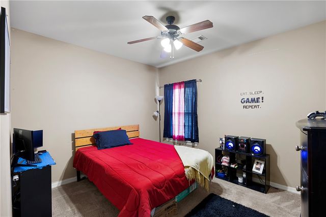 68 Larkspur Court, Russellville, AR 72802