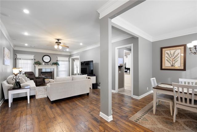 68 Larkspur Court, Russellville, AR 72802