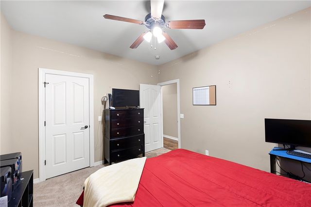 68 Larkspur Court, Russellville, AR 72802