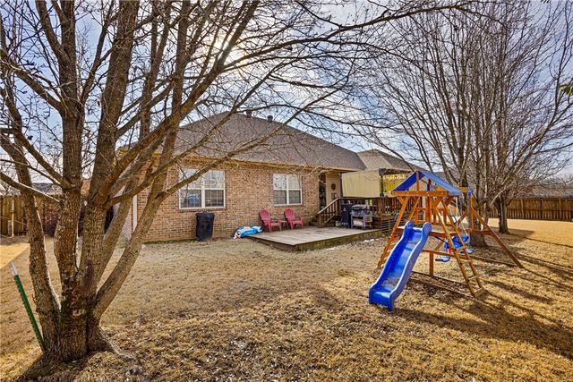 68 Larkspur Court, Russellville, AR 72802