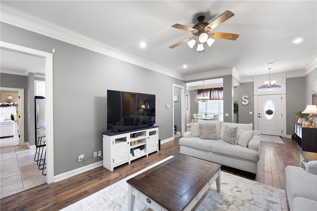 68 Larkspur Court, Russellville, AR 72802