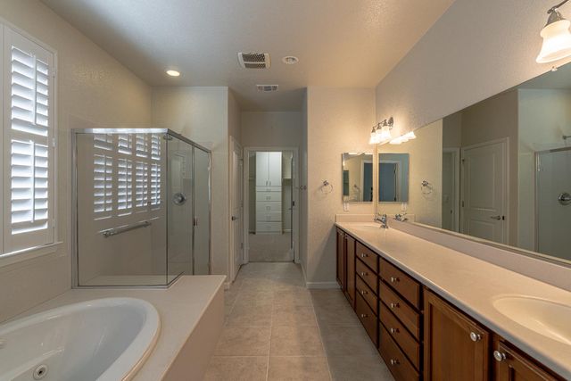 9567 Oakham Way, Elk Grove, CA 95757