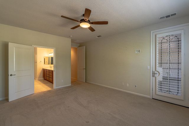 9567 Oakham Way, Elk Grove, CA 95757