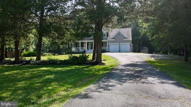 17432 BROWNSVILLE LN, Hamilton, VA 20158