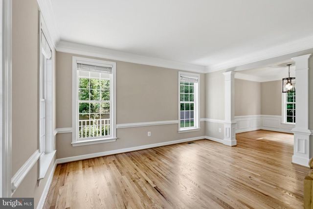 17432 BROWNSVILLE LN, Hamilton, VA 20158
