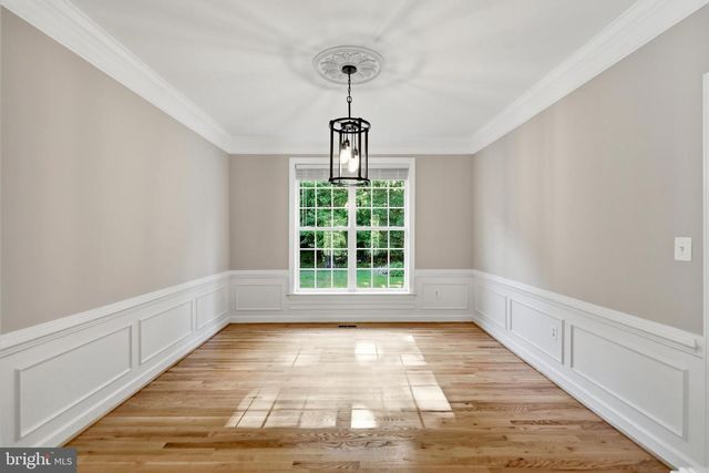 17432 BROWNSVILLE LN, Hamilton, VA 20158