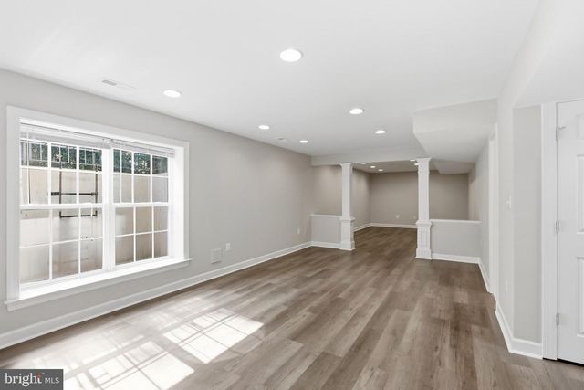 17432 BROWNSVILLE LN, Hamilton, VA 20158