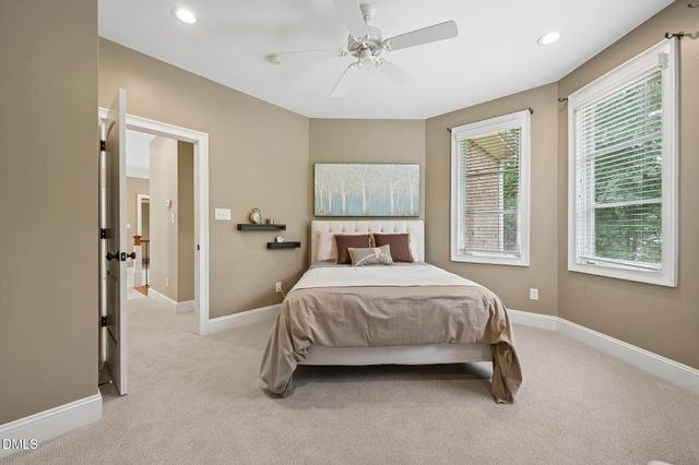 10912 Fitzwilliam Street, Raleigh, NC 27614