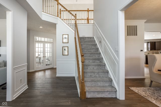 3834 Earhart Drive, Carmel, IN 46074