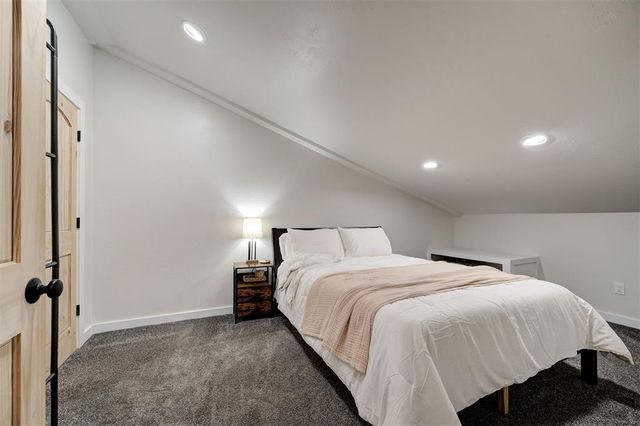 8201 S Hiwassee Road, Oklahoma City, OK 73150
