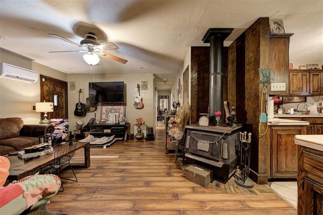 8201 S Hiwassee Road, Oklahoma City, OK 73150