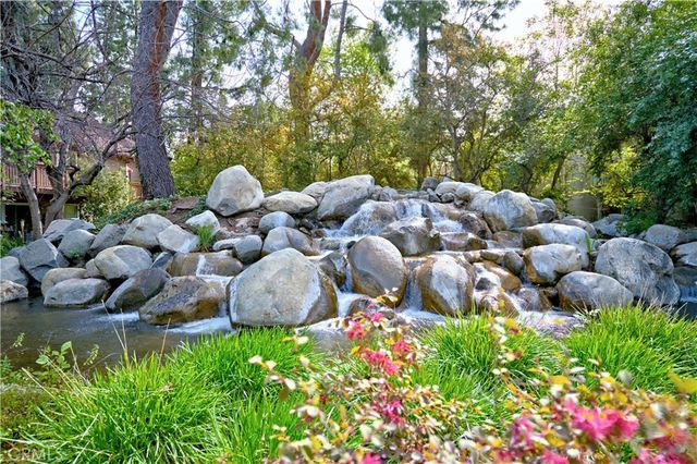 7120 Carlson Circle 284, Canoga Park, CA 91303