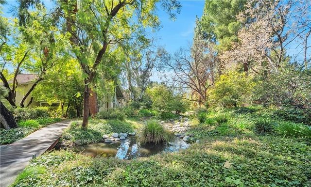 7120 Carlson Circle 284, Canoga Park, CA 91303
