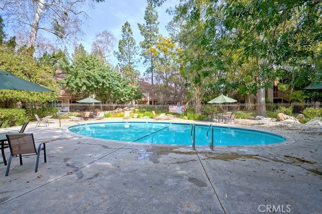 7120 Carlson Circle 284, Canoga Park, CA 91303