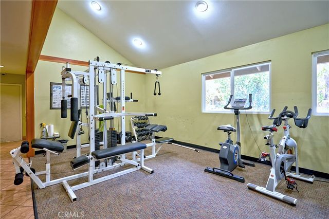 7120 Carlson Circle 284, Canoga Park, CA 91303