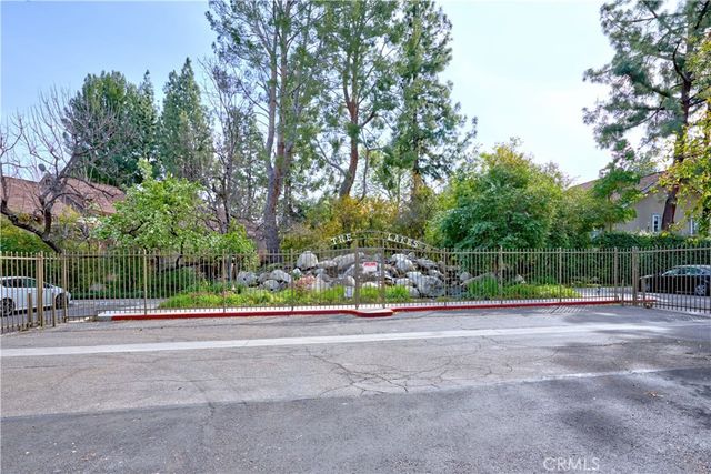 7120 Carlson Circle 284, Canoga Park, CA 91303